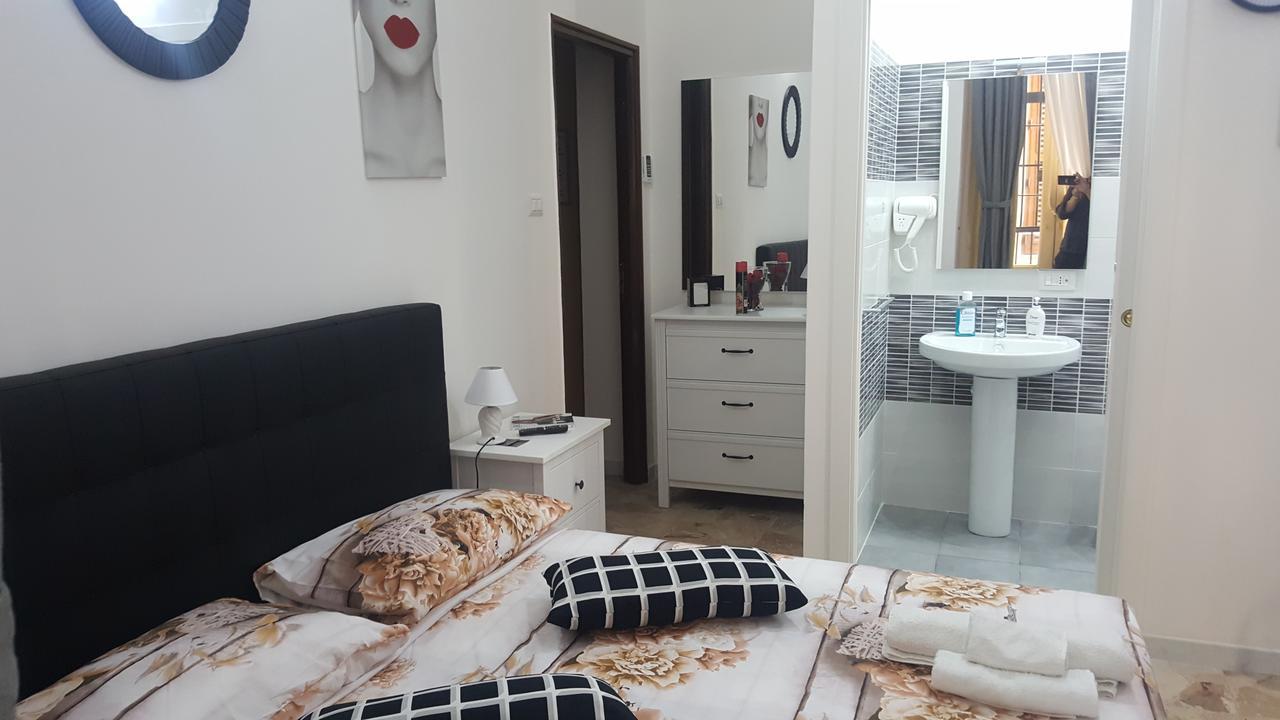 Apartamento Exclusive House Center CTA Exterior foto
