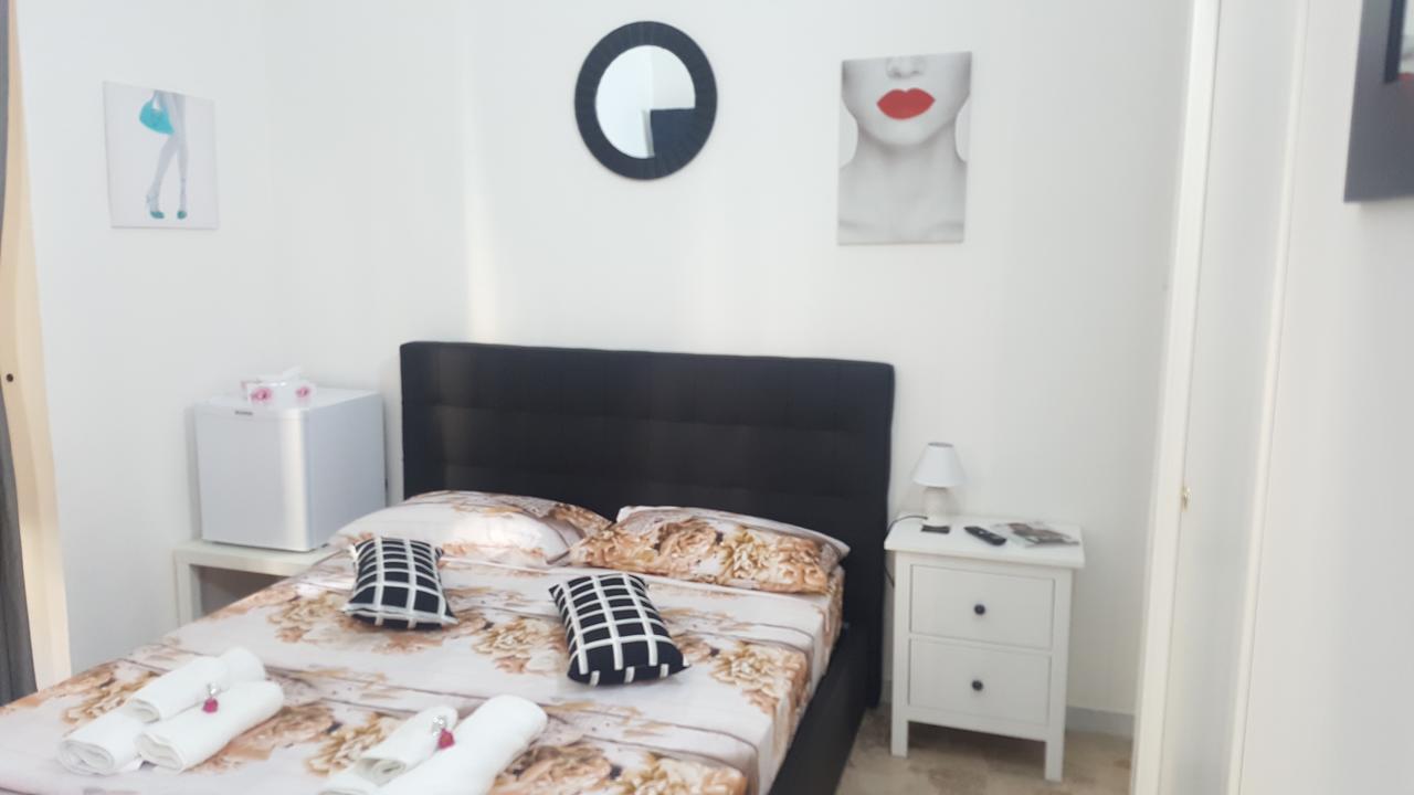 Apartamento Exclusive House Center CTA Exterior foto